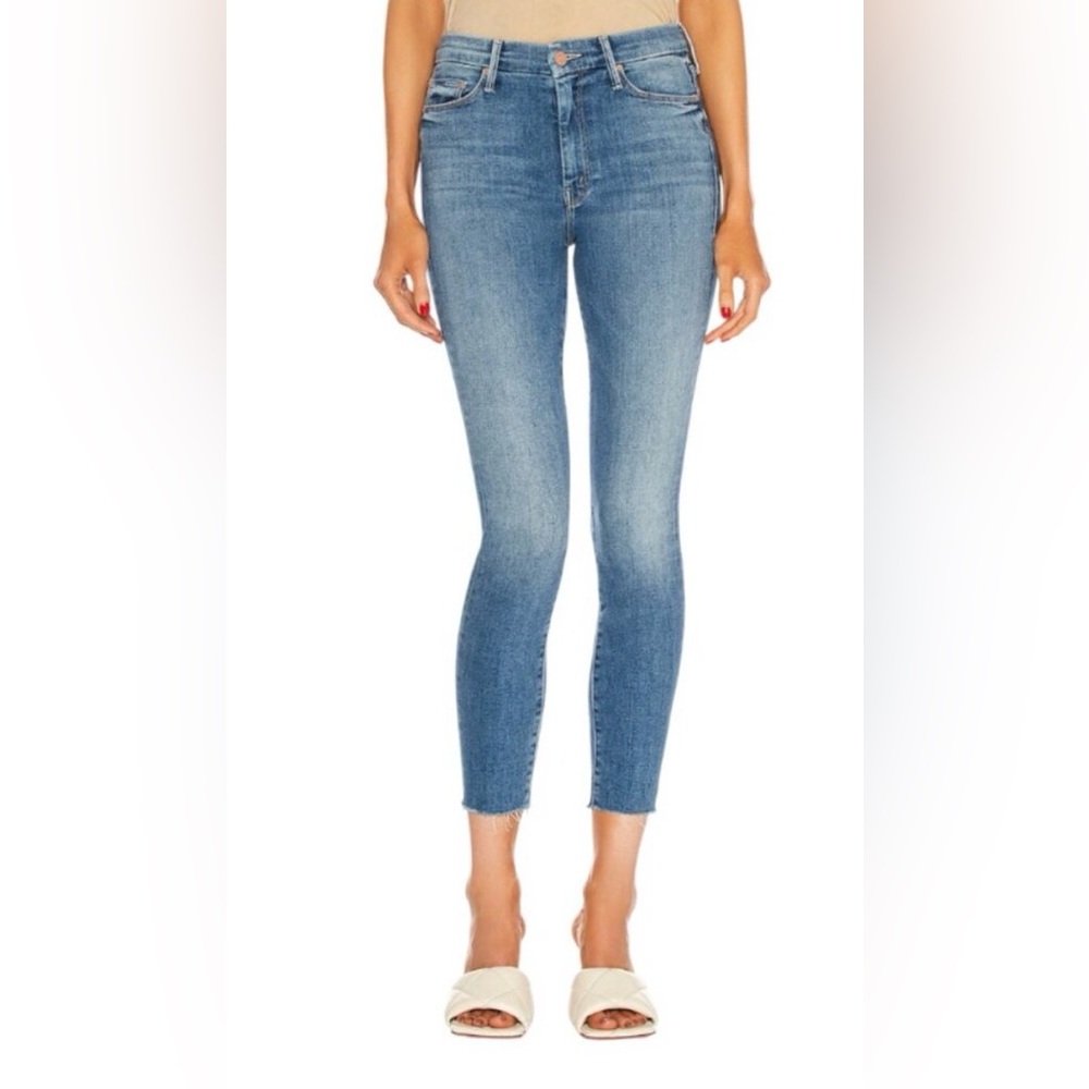 Mother High Waisted Looker Ankle Fray size: 28
